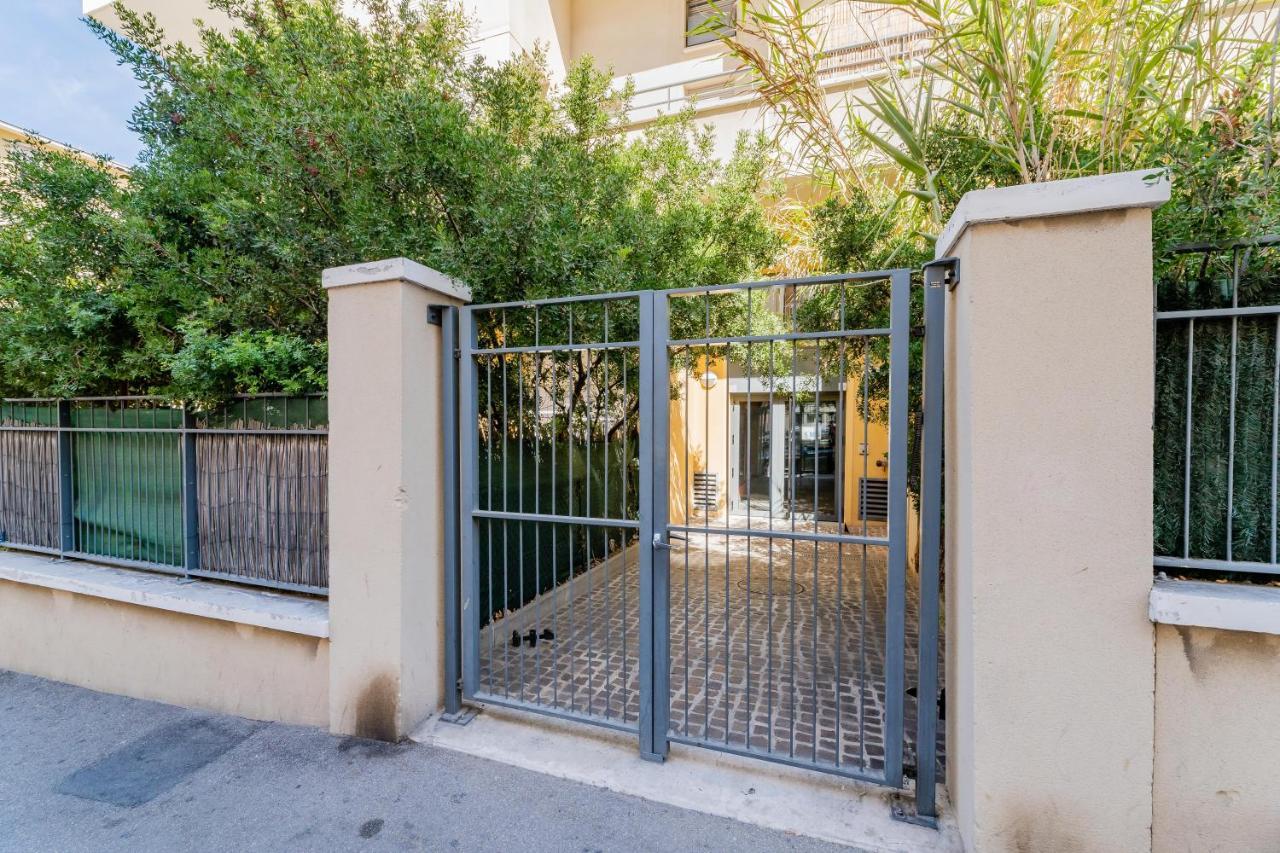 La Joliette; Duplex 2 Chambres, Parking Inclus+ Terrasse+ Ascenseur Марсель Екстер'єр фото